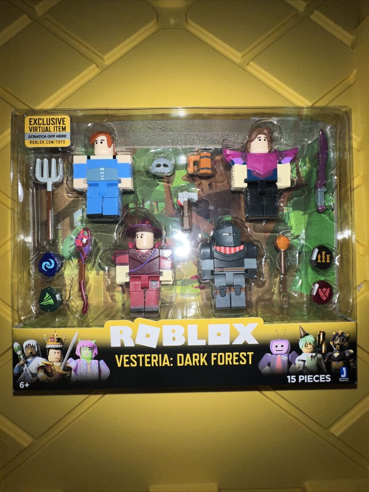 Roblox Vesteria: Dark Forest 3-Inch Figure 4-Pack Set