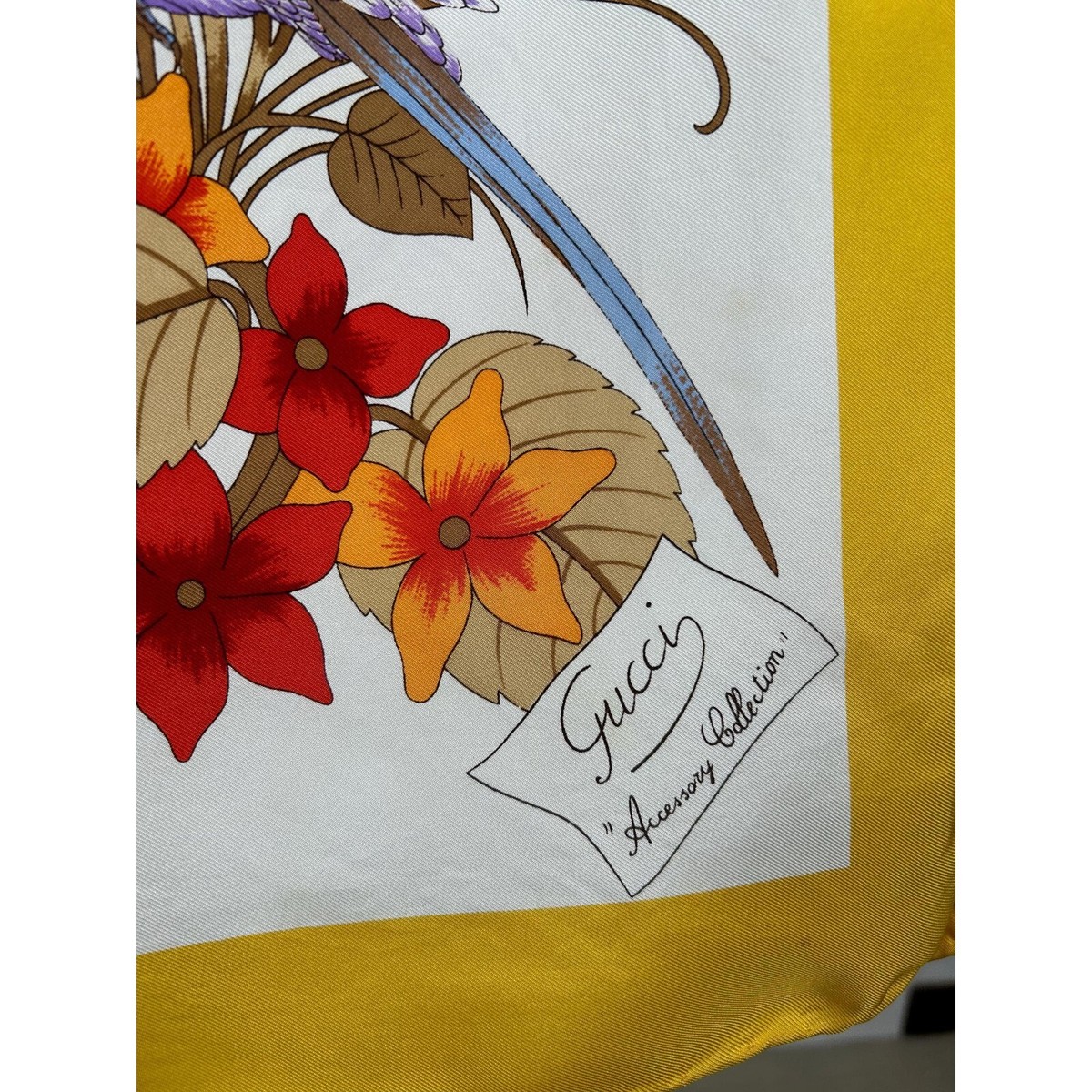 Vintage Gucci Flora Silk Scarf Butterflies Birds Flowers Leaves