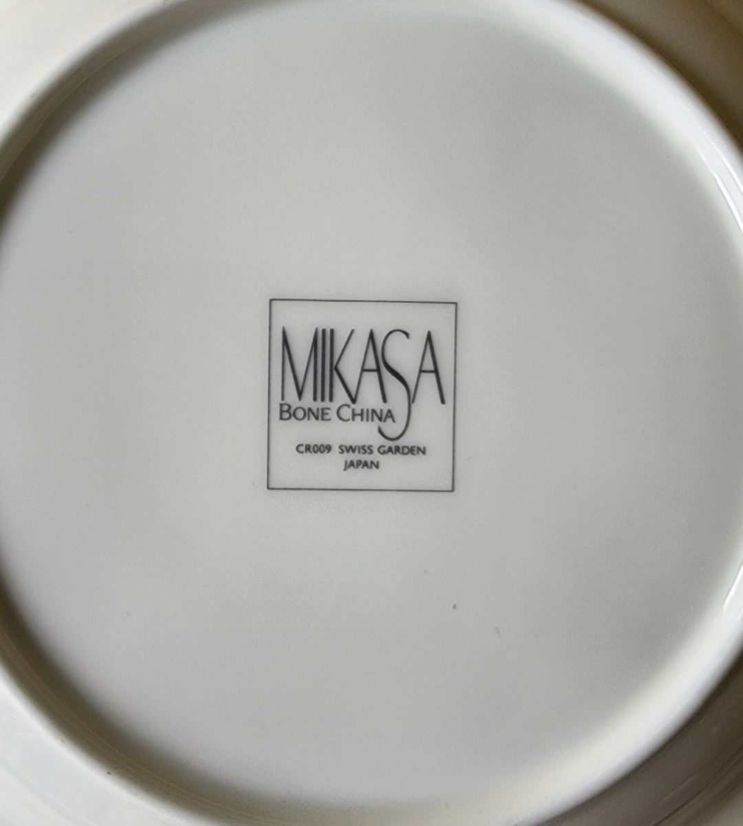 Vintage MIKASA Swiss Garden Tulip Pattern Bone China Dinnerware