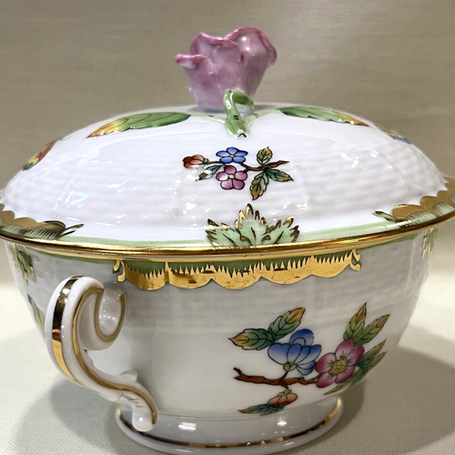 Herend Queen Victoria - Covered Boullion Bowl & Saucer 3PC Set - Picture 8 of 10