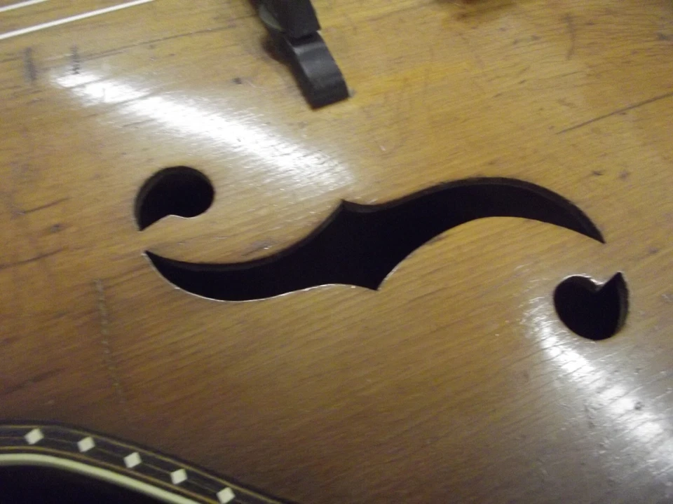 Vintage 1930's Harmony Nick Lucas Hollow Body Acoustic Archtop Guitar & Case - Image 4 of 4