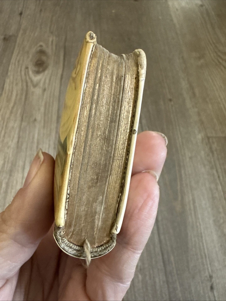Antique Polish Religious Devotion Book Celluloid Gilt Pages Mini Size 1895 Rare - Image 3 of 4