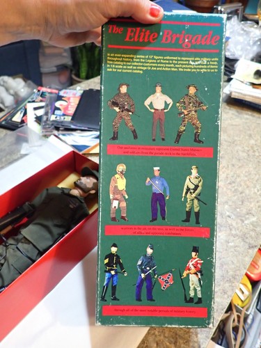 The Elite Brigade soldier in box - Soldier, file, box and stand - Picture 2 of 14