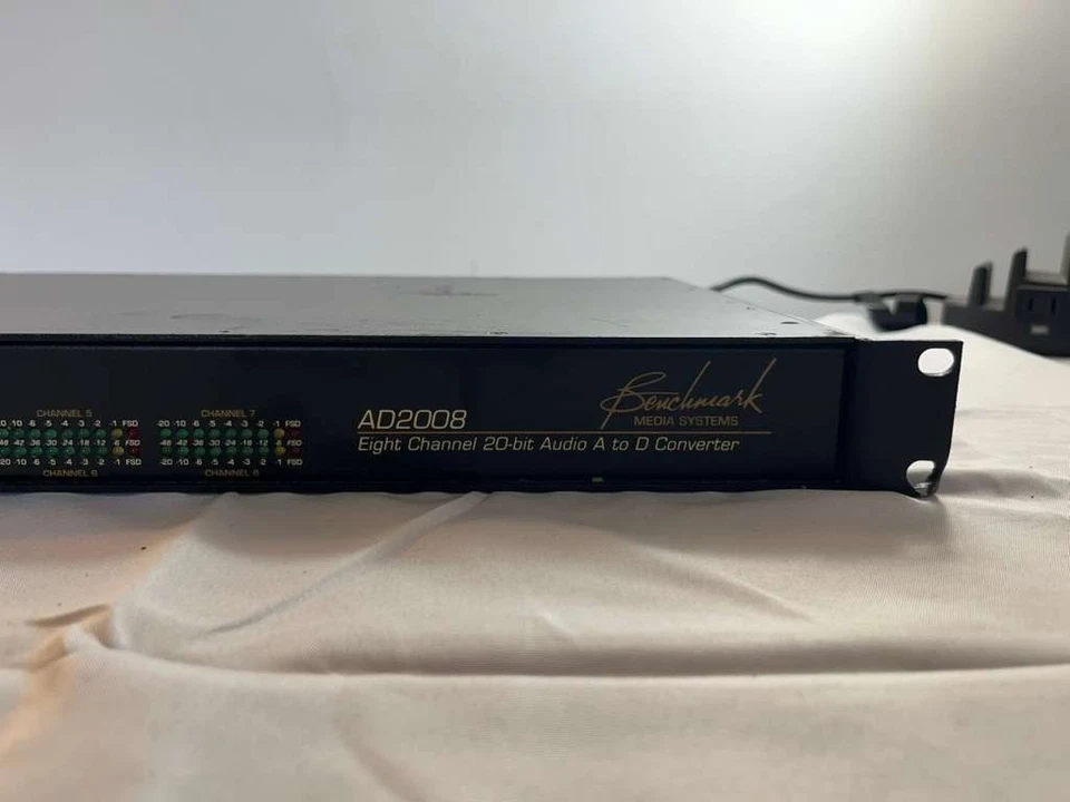 Benchmark AD2008 8-Channel 20-Bit A/D Converter Rack Unit –Works No IEC - Image 2 of 4