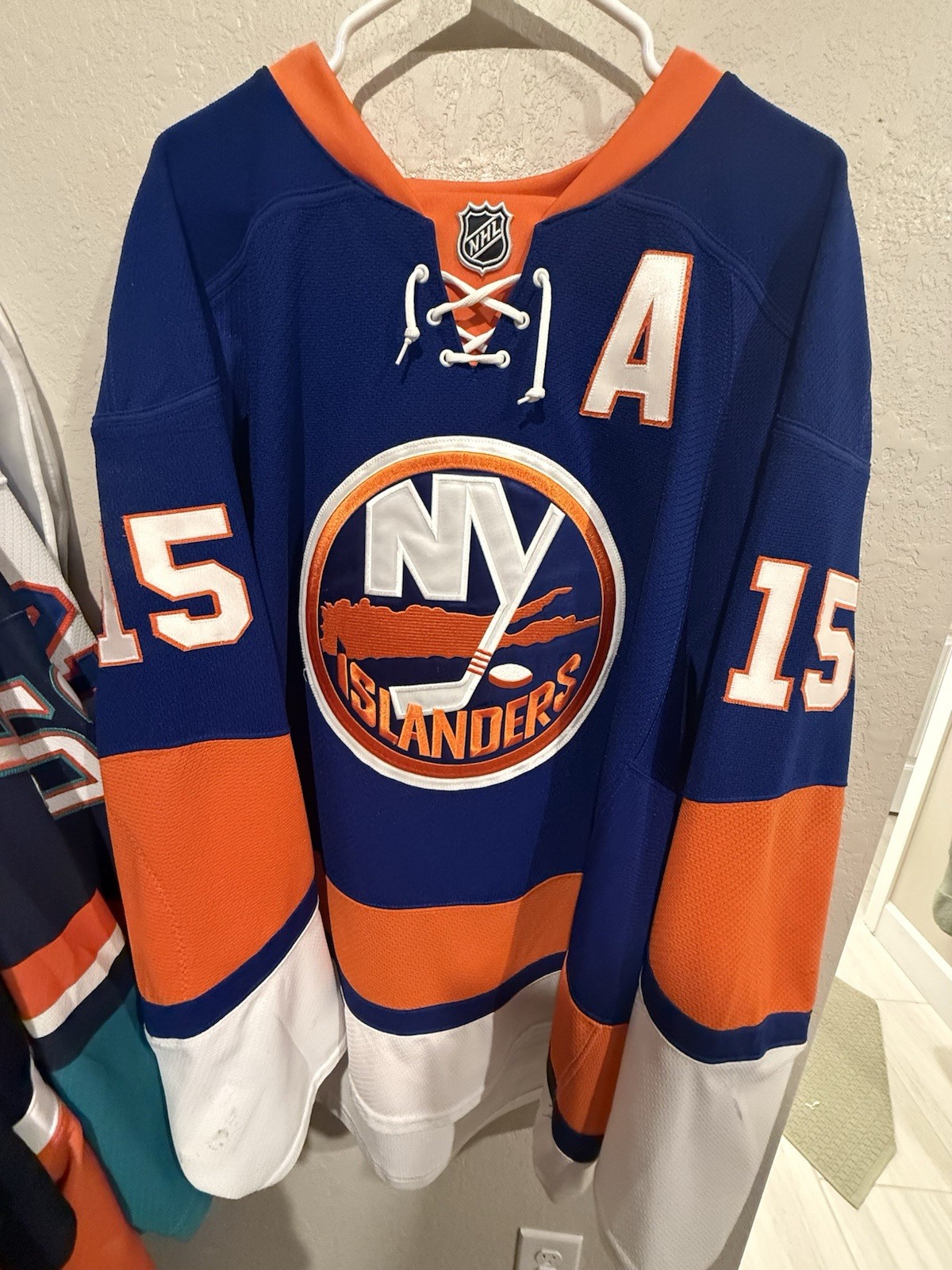 Cal Clutterbuck Game Worn New York Islanders Hockey Jersey