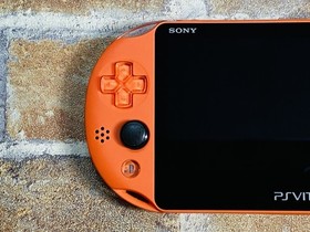 PS Vita PCH 2000 ZA24 NEON ORANGE SONY PlayStation Japan Charger 8GB Ex DDP