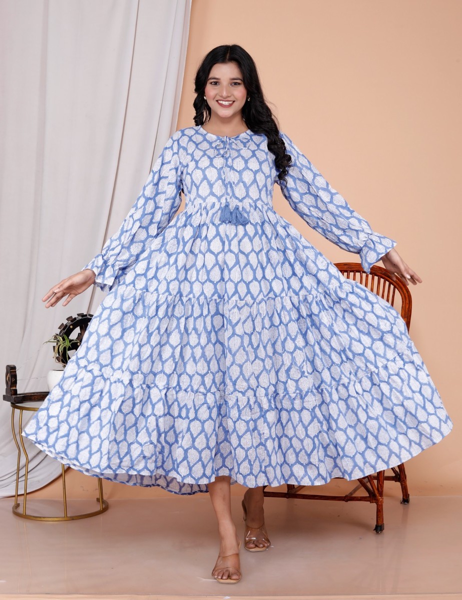 long sleeve cotton maxi dress Women's Tiered Boho Floral Flowy A-line V Neck Swing Beach Vacation Long Western Modest Dresses Green : Clothing, Shoes & Jewelry length maxi silhouette for a graceful Muave Bodycon Long Sleeve Maxi