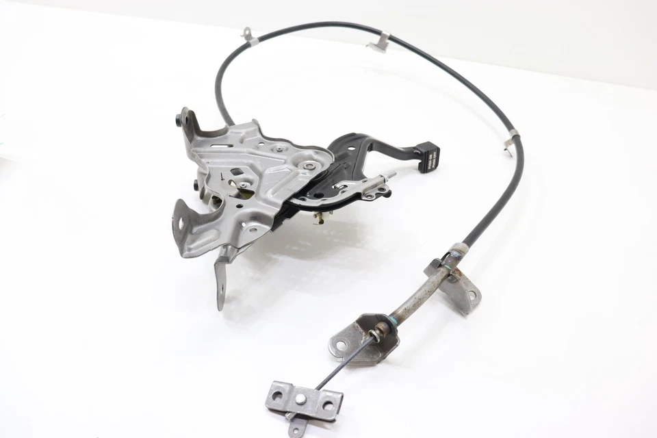 Nissan Máxima 2016-2023 freno de estacionamiento de emergencia con cable OEM Foto 2 de 4