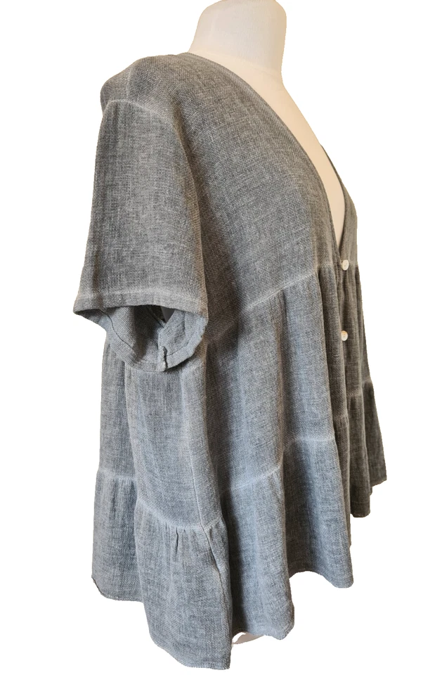 Italian Washed Linen Top Lagenlook V Neck button closure Grey One Size UK 10-16 - Image 3 of 4