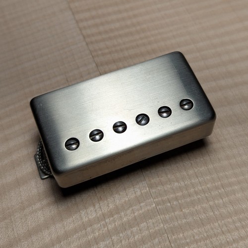 Pickup Vintage Tone Set Di Pickup Seymour Duncan Humbucker Antiquity - Finitura Nichel Invecchiato Per Chitarra Seymour Duncan 11018-05-NC Pickup Vintage Tone Set Di Pickup Seymour Duncan Humbucker Antiquity - Finitura Nichel Invecchiato Per Chitarra Seymour Duncan 11018-05-NC