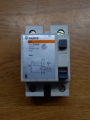 Merlin Gerin Multi 9 40A 30mA RCCB RCD 15261 gebraucht frühes Modell