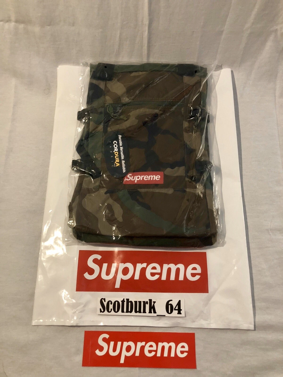 Sac fourre tout suprême camouflage bois SS19 flambant neuf avec e mail et confirmation de commande