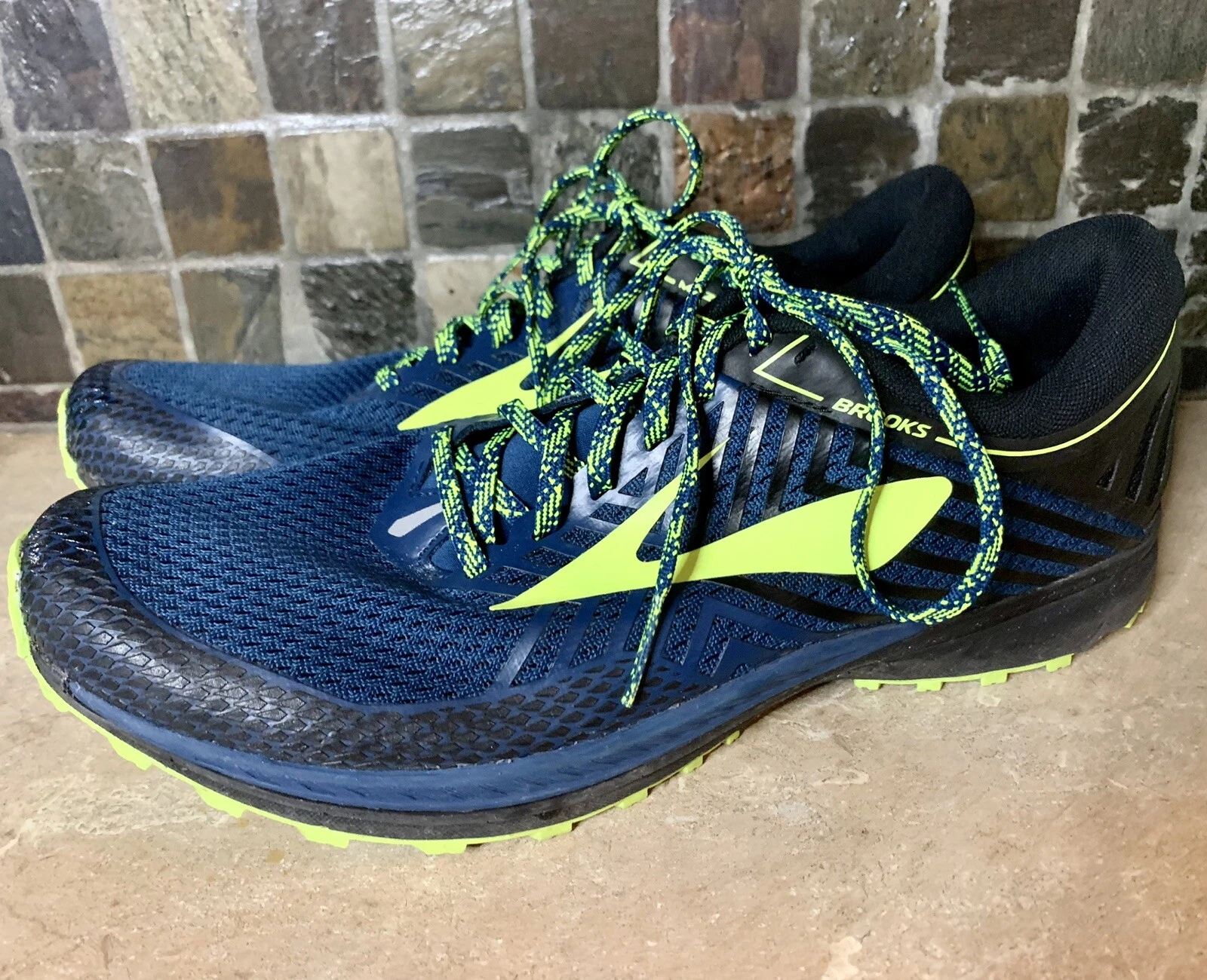 Brooks Men’s Mazama 2 Trail Running Shoes Size 11.5 Blue/Black/Yellow