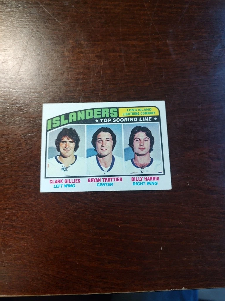 1976-77 Topps - Bryan Trottier, Clark Gillies, Billy Harris #216 (RC)