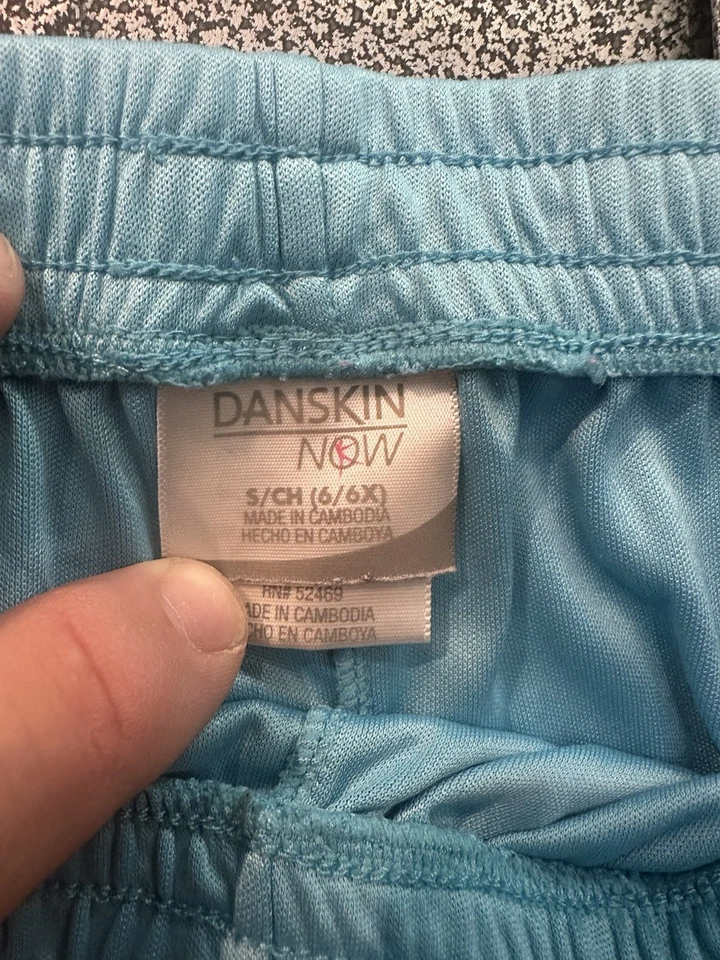 Pantalones cortos para niñas S 6/6X Danskin verde/rosa Foto 2 de 3