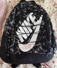 Nike Black/Gray Camo Backpack Large White Logo Zip Medium Adjustable Strap