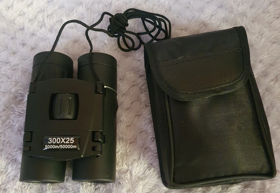 High Definition  Binoculars - Image 2 of 3