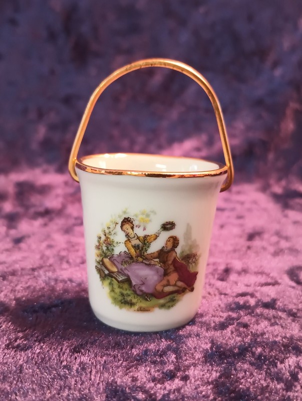 Dollhouse Porcelain Bucket  signed Watteau , Limoges France