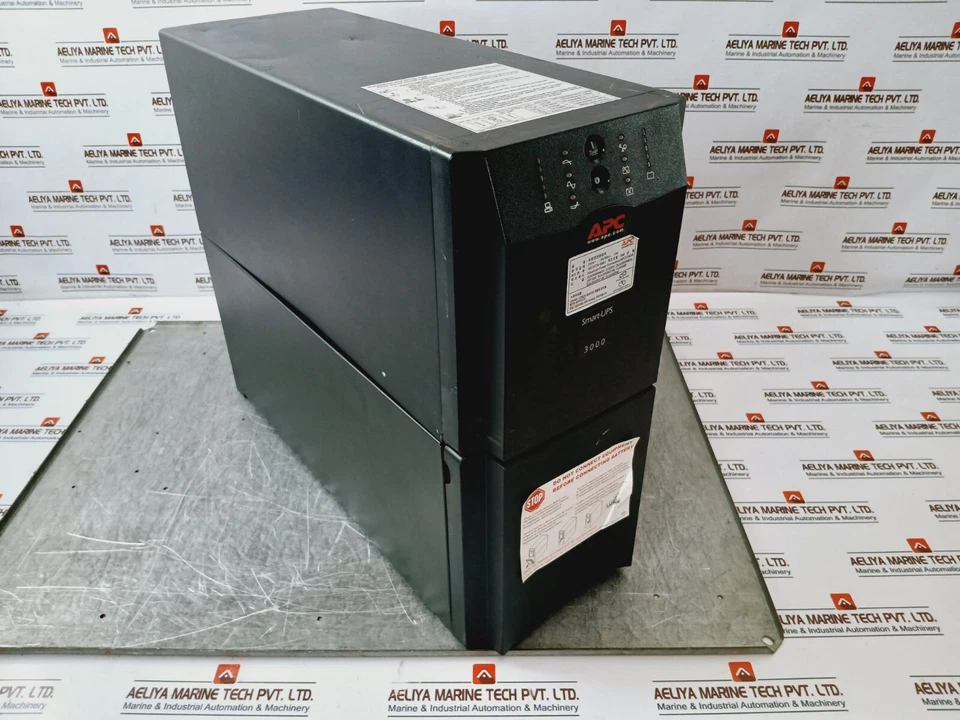 APC SUA3000I Smart-Uniterruptible Power Supply Unit 220V 50/60Hz 13A - Image 3 of 4