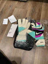 Nike GK Grip3 Goalkeeper Gloves FB2998-010 Unisex Size 9