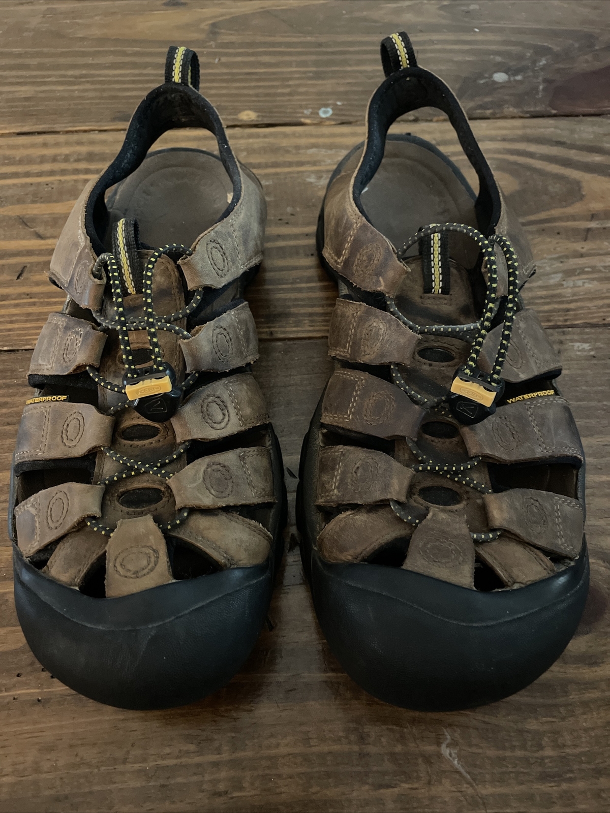 Sandalo sportivo uomo Keen Newport 1001870 impermeabile in pelle misura 11 5