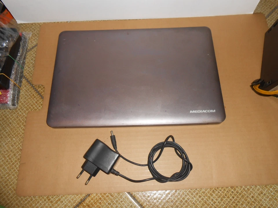 Notebook SmartBook Mediacom 14U M-SB14UC 14" FULLHD - Immagine 2 di 4