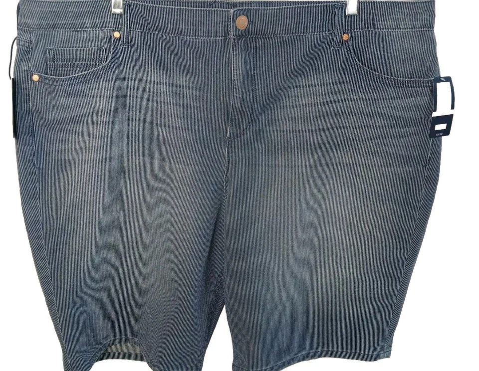 Bandolino Riley Relaxed Bermuda Shorts Size 22W NWT - Image 2 of 4