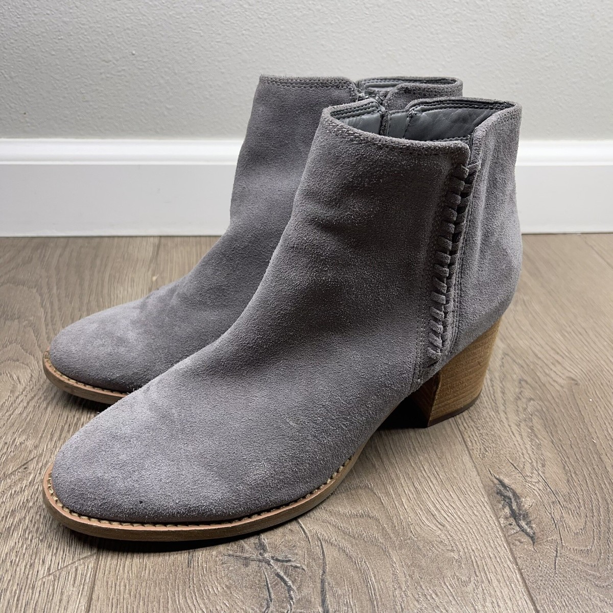 Blondo Nina Grey Suede Block Heeled Ankle Boots Waterproof Side Zip Size 10