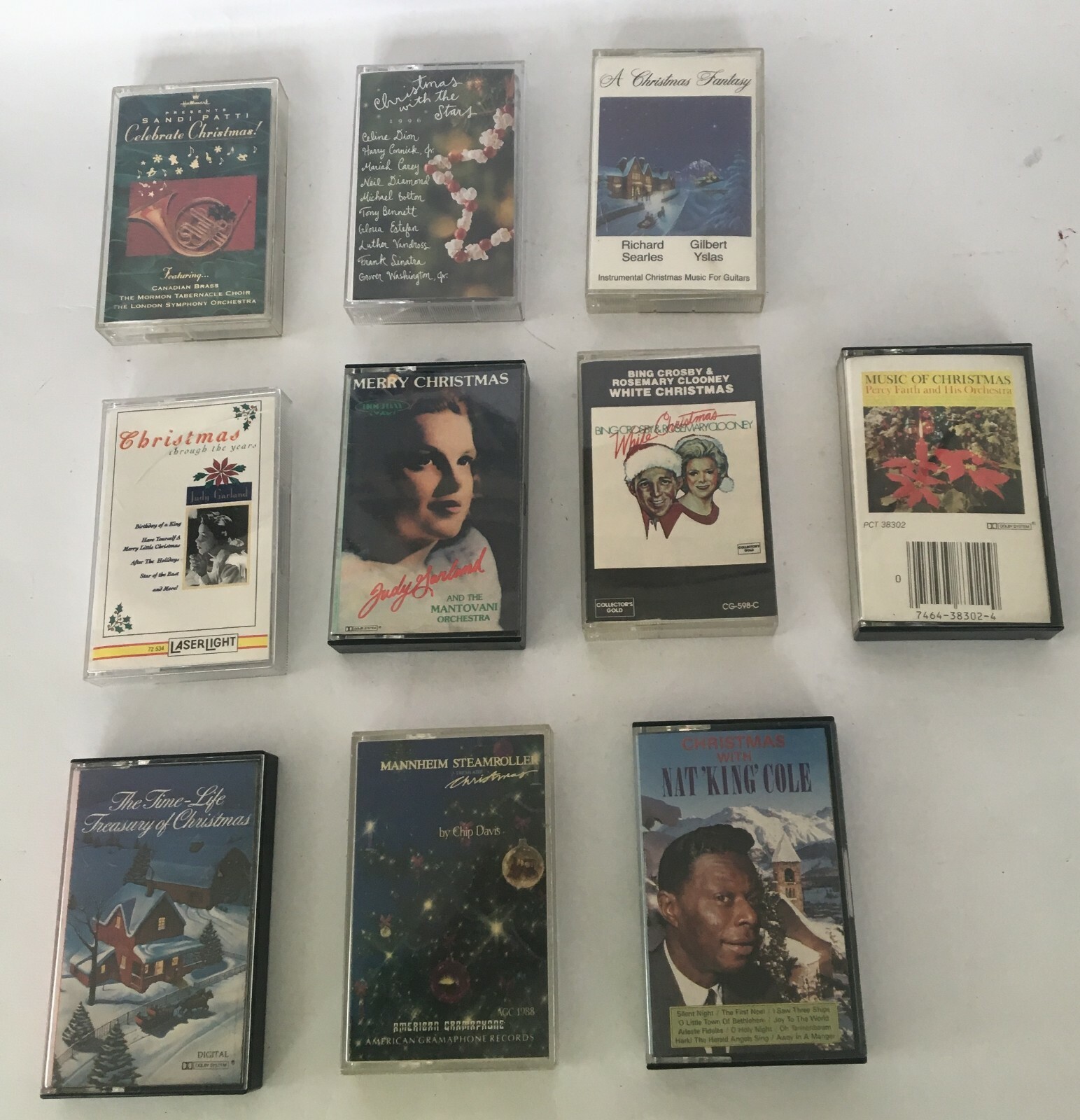10 Cassettes Tapes CHRISTMAS Collectible JUDY GARLAND/NATALIE COLE/BING