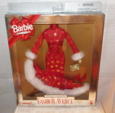 GW58) NRFP BARBIE DOLL MATTEL FASHION AVENUE FASHION CLOTHES SHOES FASHION SET  