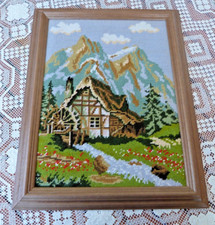 GOBELIN Stickbild "Mühle Bergbach" fertige Handarbeit im Echtholzrahmen 36 x 46