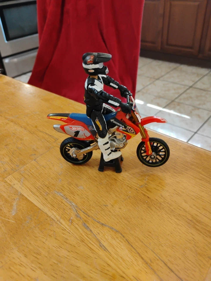 Hot Wheels Moto Lot Supermoto - Image 4 of 4