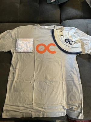 The OC TV Series Bucket Hat, T-Shirt And CD Promo Official - Bild 1 von 4