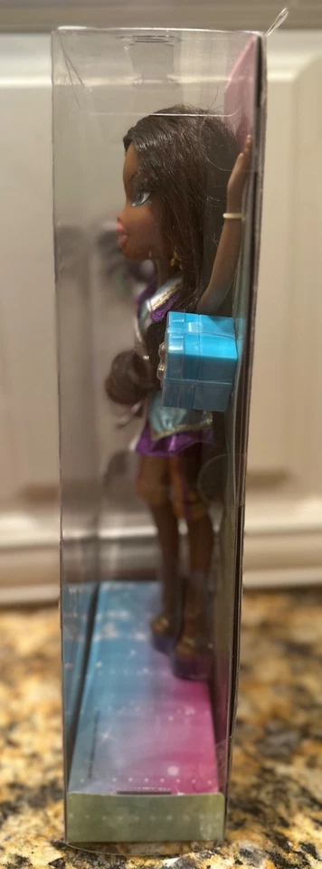 MGA | Muñeca Bratz Party Girl Presence Sasha - (1ª Edición) (Nueva) Foto 3 de 4