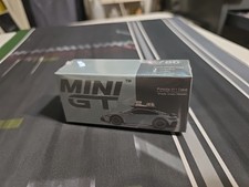 MINI GT Porsche 911 Dakar Shade Green Metallic LHD 780 1/64