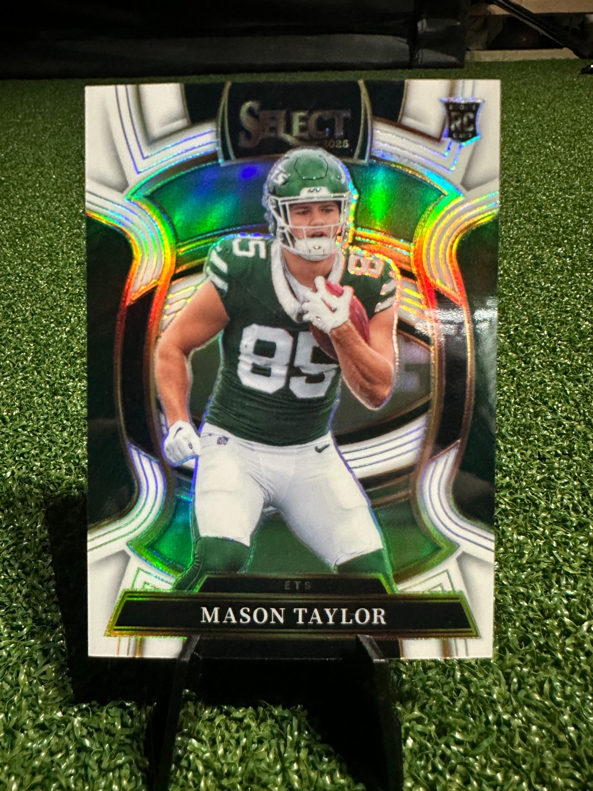 2025 Panini Select - Mason Taylor #76 - Concourse Level White Prizm 9/35 RC