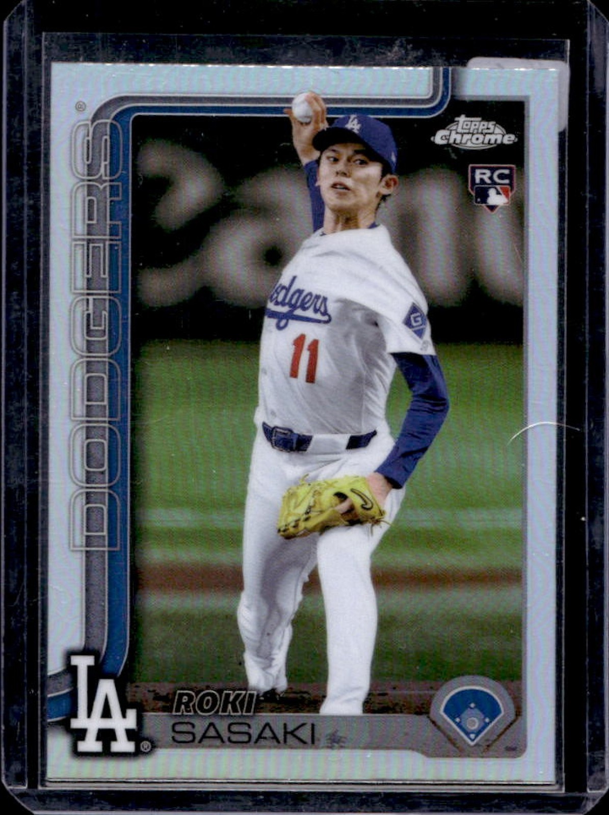 2025 Topps Chrome Roki Sasaki RC Refractor Rookie #217 Dodgers