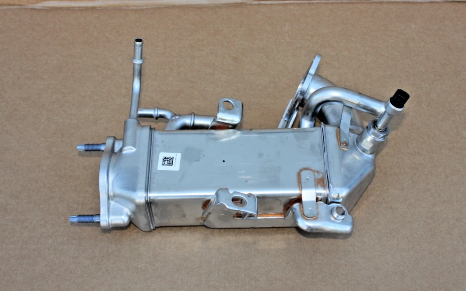 OEM Mopar Low Pressure Cooler 68493360AA for 2020-2023 Jeep Ram 1500 3.0 Diesel - Image 2 of 4