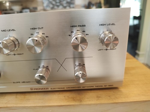 Pioneer SF-850 Electronic Crossover / Very nice condition! - Picture 4 of 10