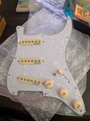 New Pre-Wired Strat Pickguard SSS Wilkinson Alnico V 7-Way type fully loaded