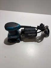 MAKITA VIBRATION SANDER (P32008177)