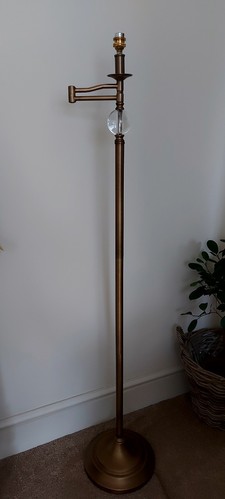 USED LAURA ASHLEY ANTIQUE BRASS EFFECT FLOOR STANDING LAMP SWING ARM 4.8 Kilos