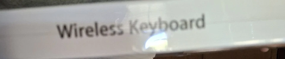 Apple A1314 Wireless Keyboard - MC184LL/B - Image 2 of 3