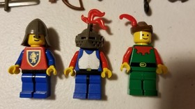 LEGO Castle: Dungeon Hunters (6042) 100% complete with box and instructions