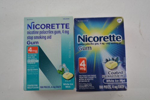 Nicorette 4mg Nicotine Gum White Ice Mint 100 pcs 2026+ x2