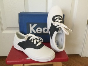 school days keds