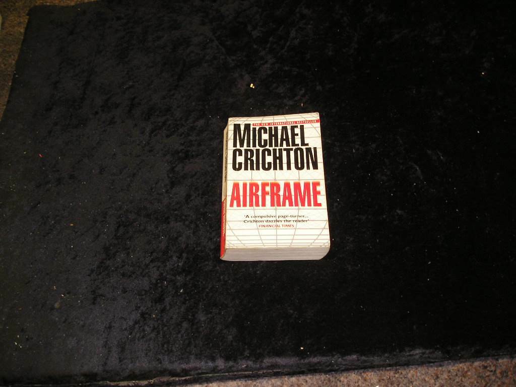 Airframe by Michael Crichton (Paperback, 1998)
