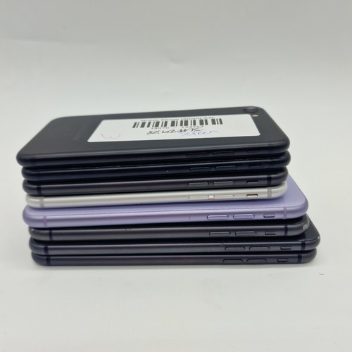 Bulk Lot 8x Apple iPhone 11 8 Plus SE 8 7 6 - 128GB 64GB - beschädigt für Ersatzteile - Bild 3 von 21