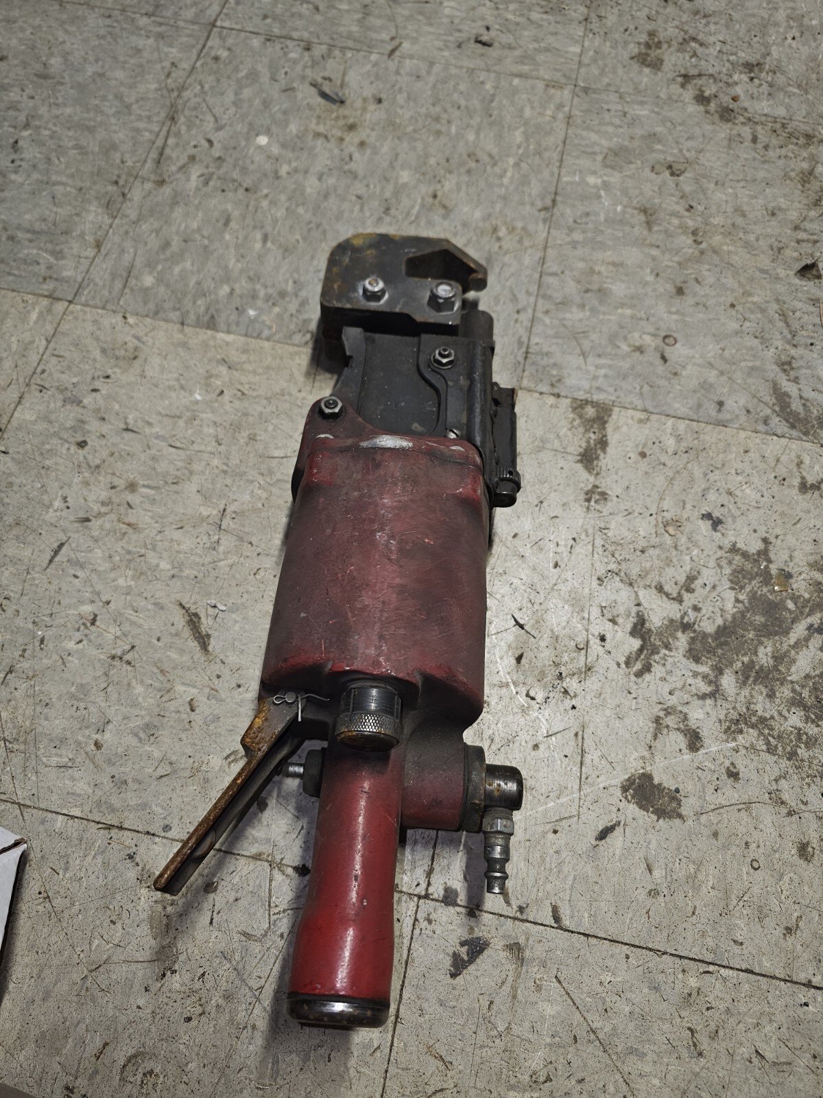 Pneumatic Yoke Compression Rivet Squeezer Tool Riveter