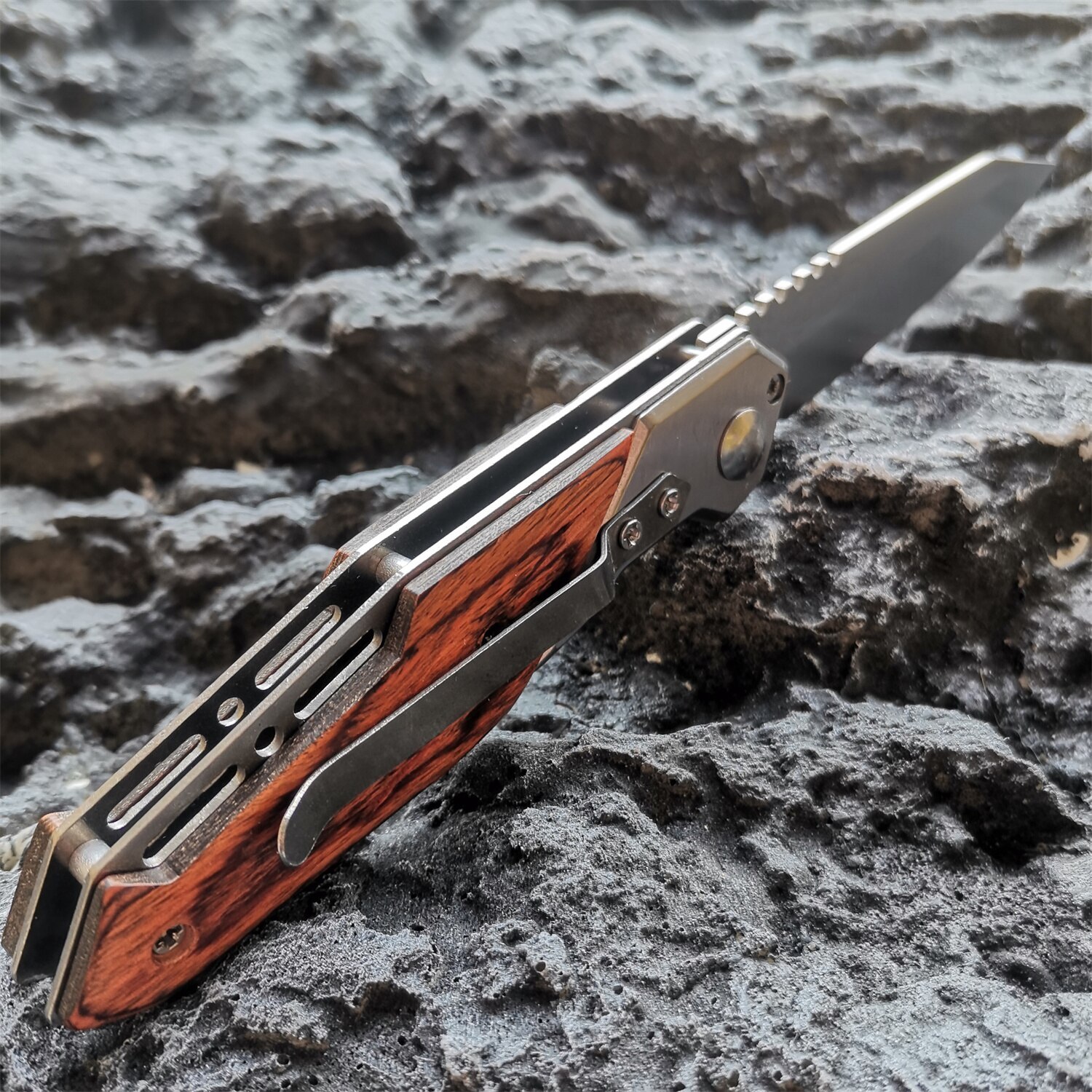 Folding Knife Pipe Cutter Pocket Tactical Outdoor Survival EDC Hunting Knives 